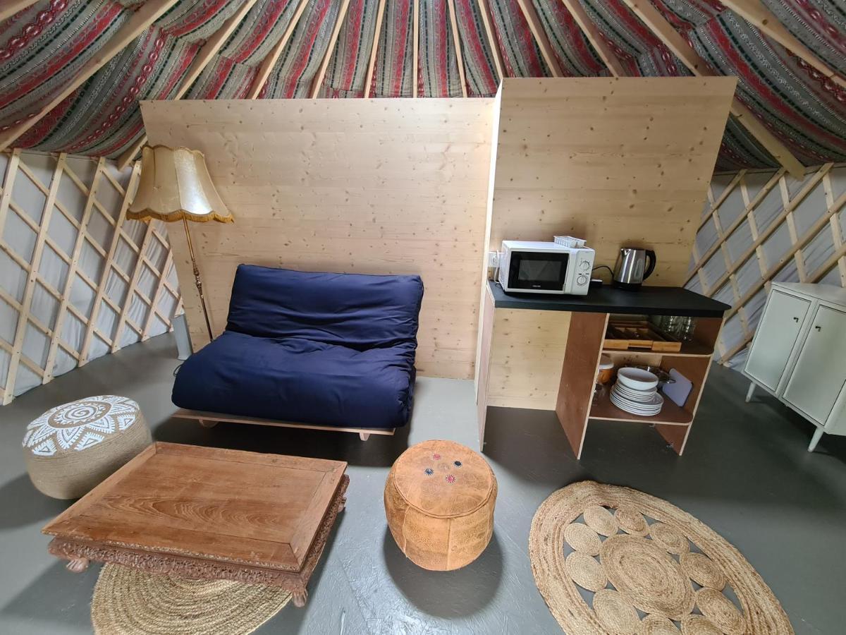 Camping A La Ferme - Hebergements Insolites Cerisy-la-Foret Bagian luar foto
