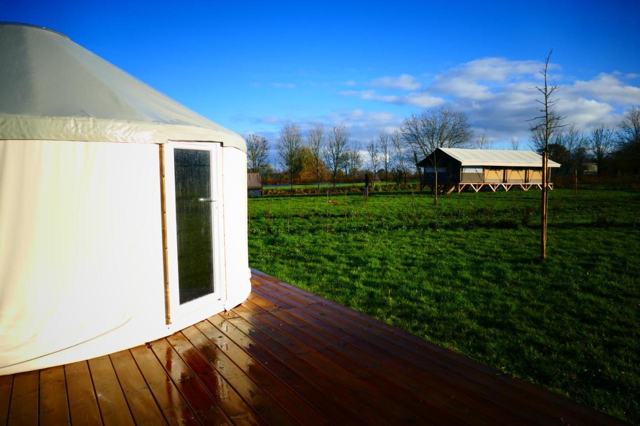 Camping A La Ferme - Hebergements Insolites Cerisy-la-Foret Bagian luar foto