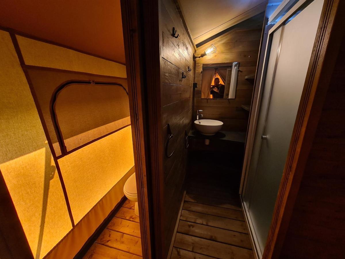 Camping A La Ferme - Hebergements Insolites Cerisy-la-Foret Bagian luar foto