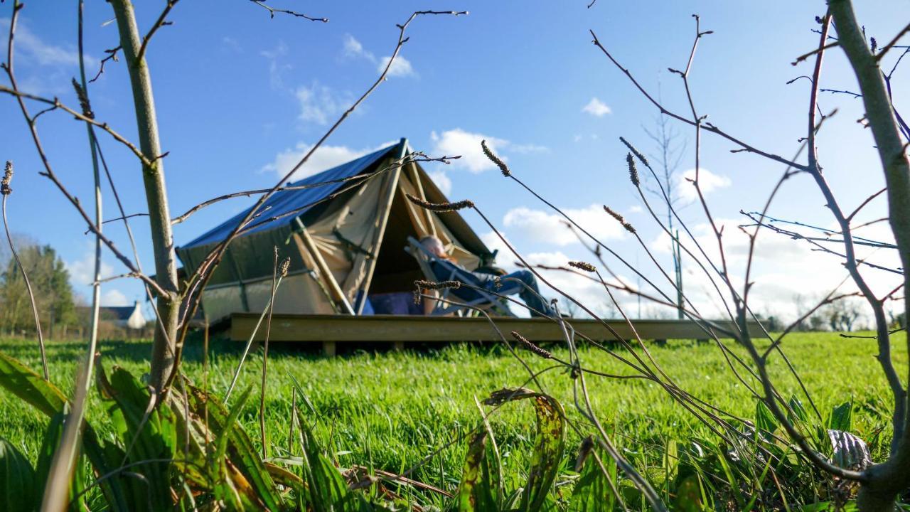 Camping A La Ferme - Hebergements Insolites Cerisy-la-Foret Bagian luar foto
